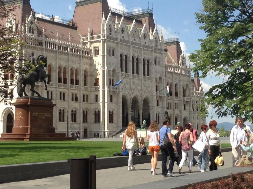 Jazzy Vibes Parliament Rooms And Ensuites Budapest Exterior foto